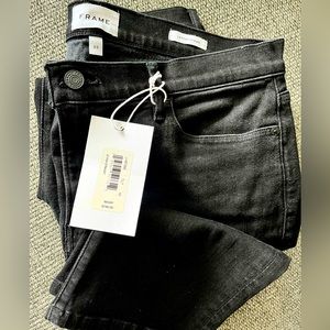 FRAME jeans Le High Straight color Tilt size 33